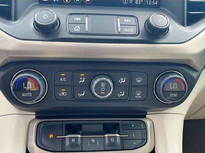 2022 GMC Acadia Denali