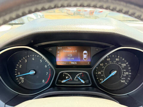 2017 Ford Focus Titanium