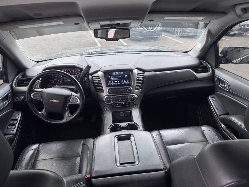 2018 Chevrolet Suburban LT