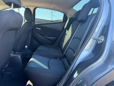 2017 Toyota Yaris iA