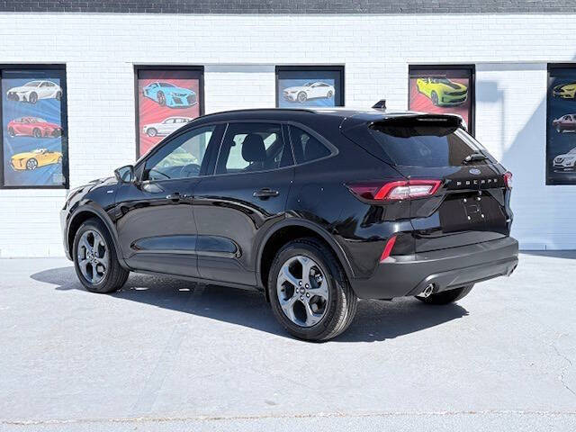 2025 Ford Escape ST-Line Select
