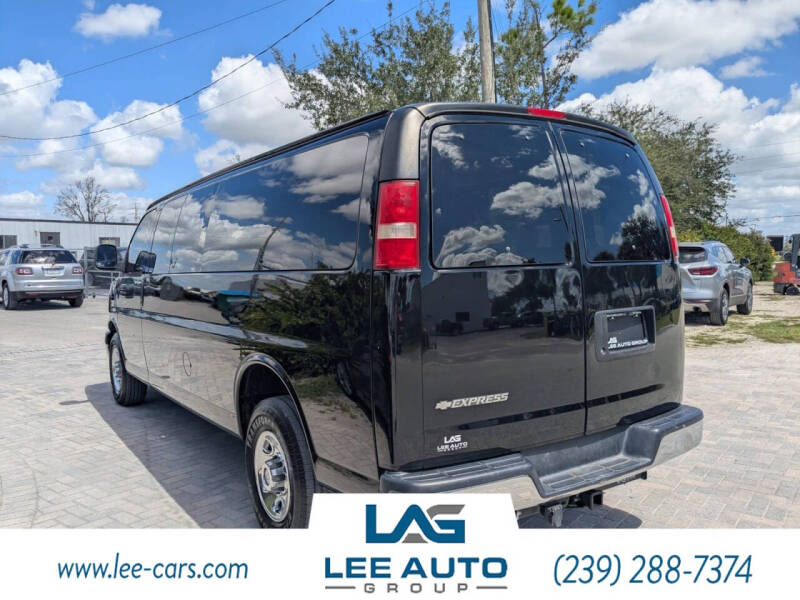 2017 Chevrolet Express LT 3500