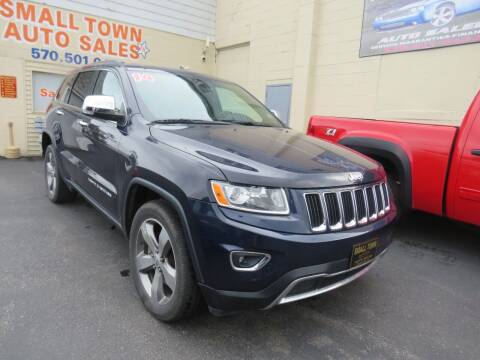 2014 Jeep Grand Cherokee for sale at Small Town Auto Sales in Hazleton PA