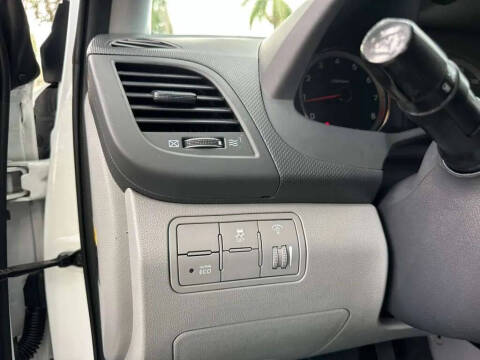 2015 Hyundai Accent GS