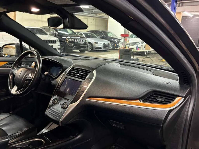 2017 Lincoln MKC Reserve