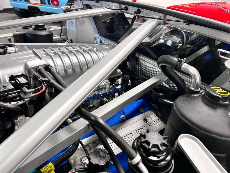 2005 Ford GT