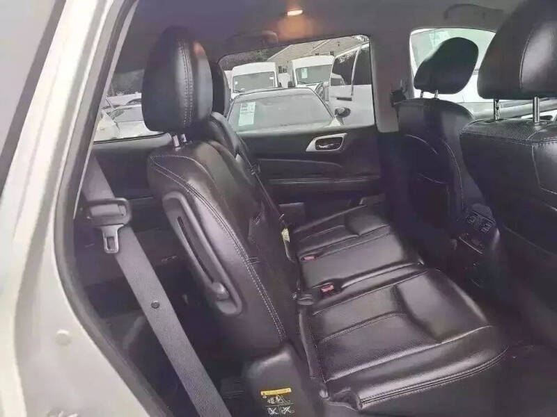 2014 Nissan Pathfinder Platinum