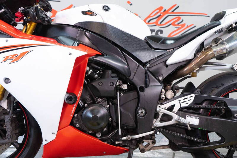 2009 Yamaha YZF-R1