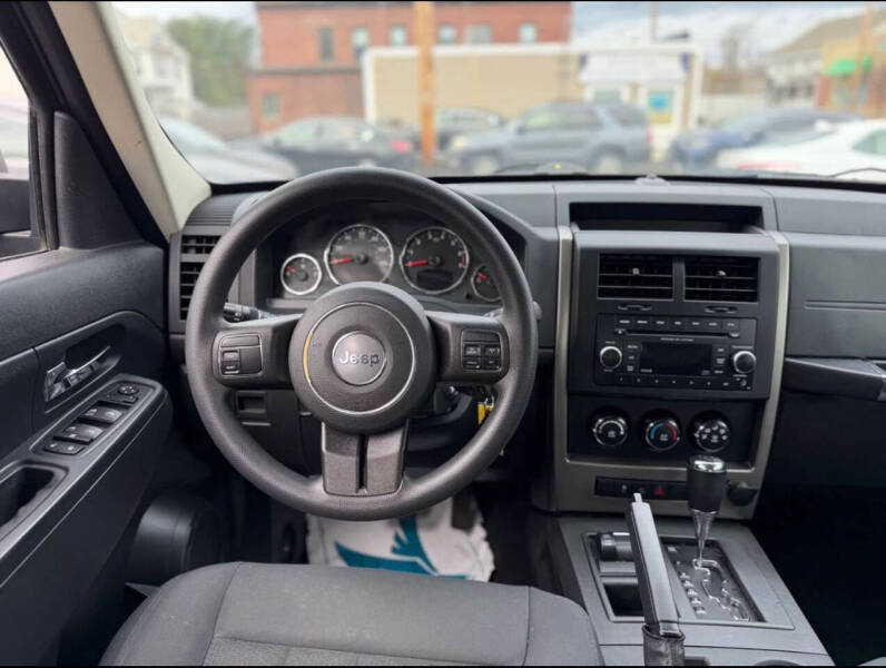 2012 Jeep Liberty Latitude