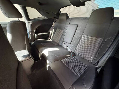 2021 Dodge Challenger SXT