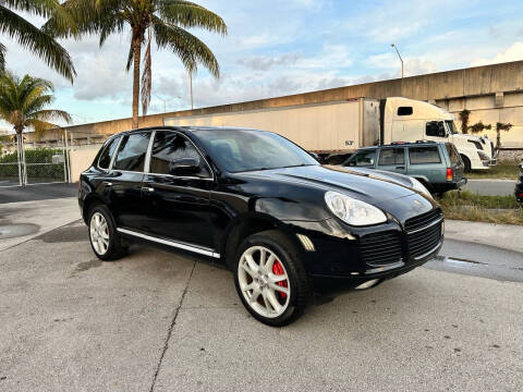 2004 Porsche Cayenne