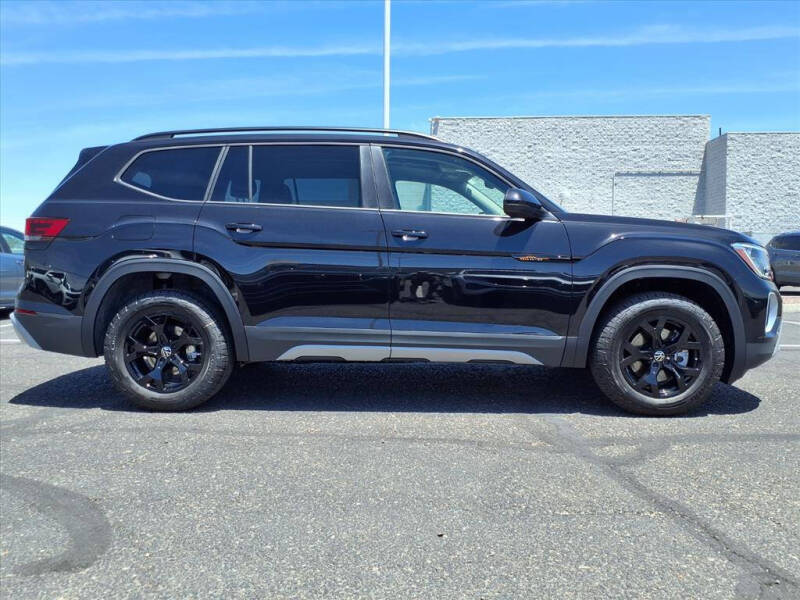 2025 Volkswagen Atlas Peak Edition 4Motion