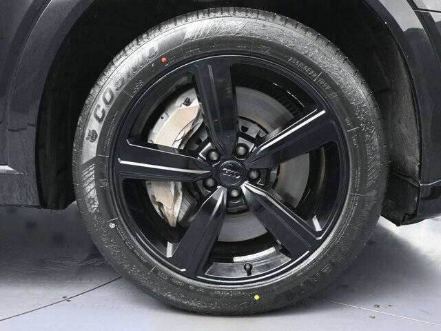 2019 Audi e-tron quattro Prestige