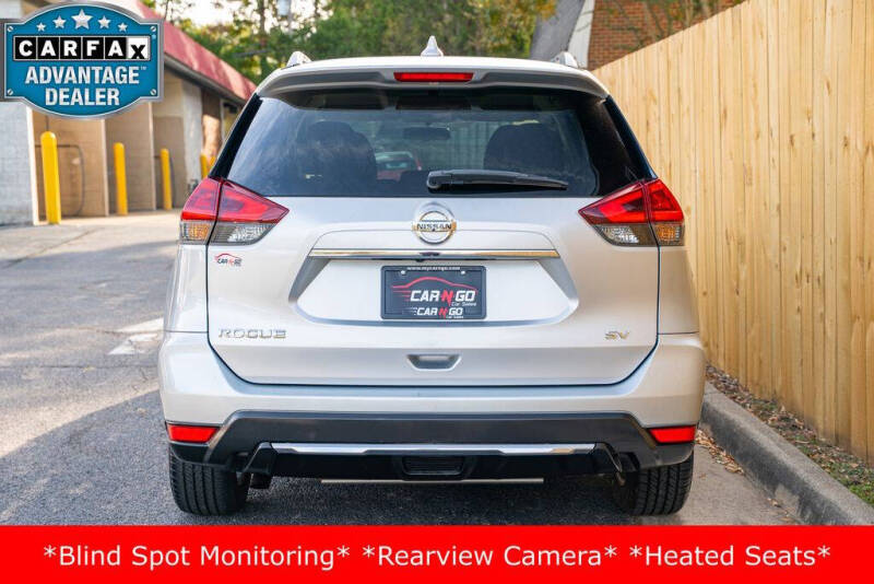 2018 Nissan Rogue SV