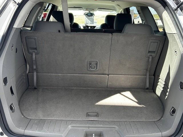 2017 Chevrolet Traverse LS