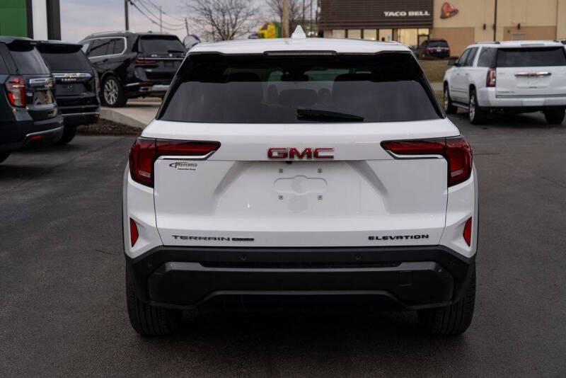 2025 GMC Terrain Elevation