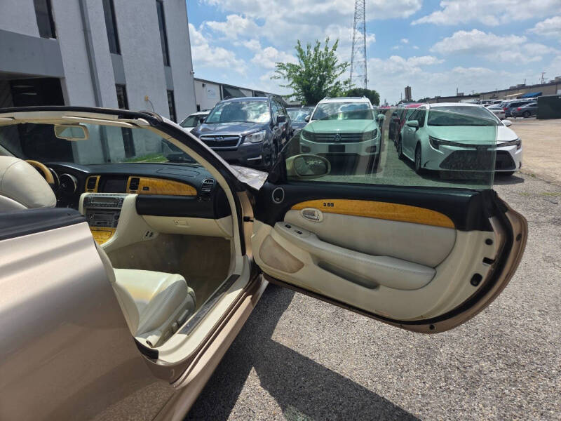 2003 Lexus SC 430