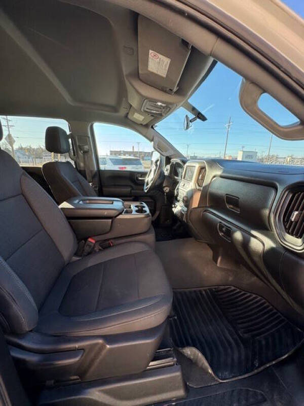 2023 Chevrolet Silverado 2500HD Custom