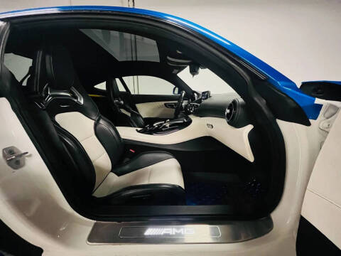 2017 Mercedes-Benz AMG GT S