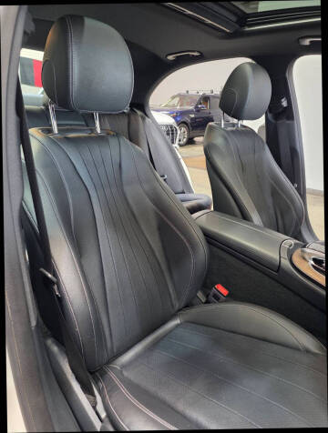 2019 Mercedes-Benz E-Class E 300