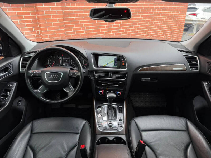 2015 Audi Q5 2.0T quattro Premium Plus