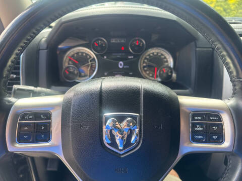 2016 RAM 1500 Laramie