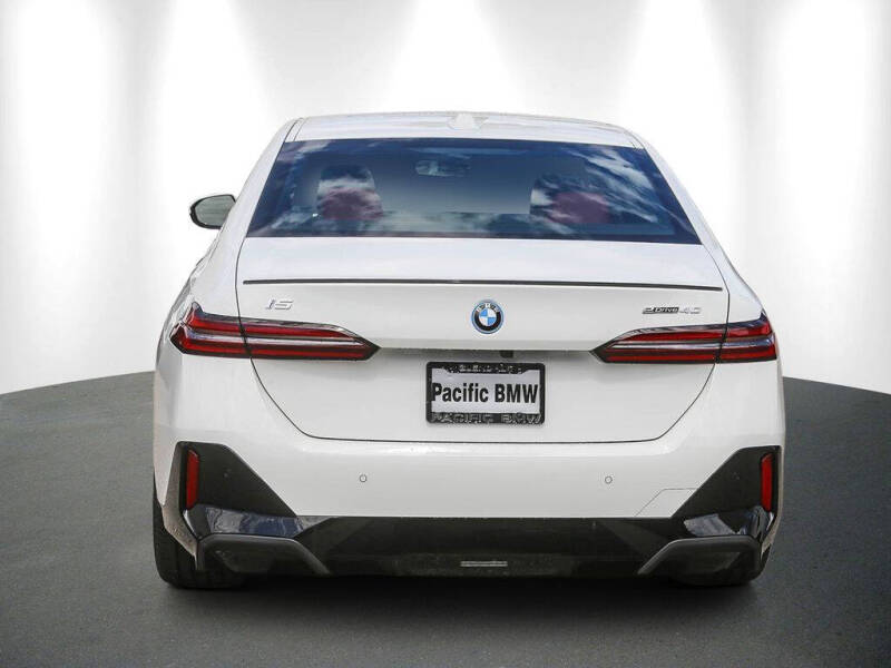 2026 BMW i5 eDrive40
