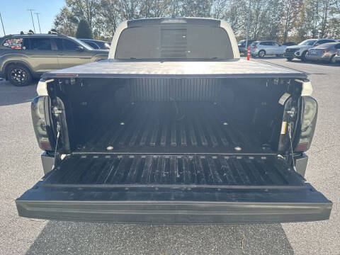 2022 Toyota Tacoma SR5 V6