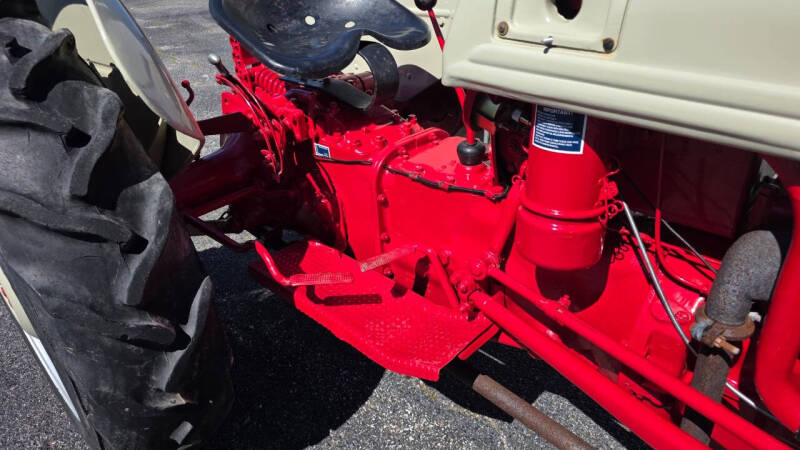 1952 Ford 8N Tractor