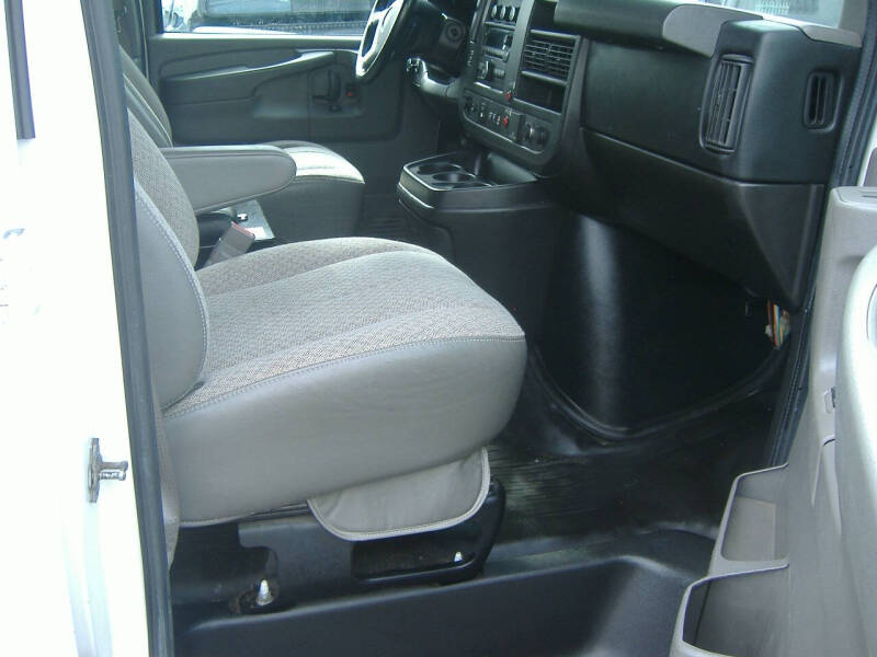 2015 Chevrolet Express 2500