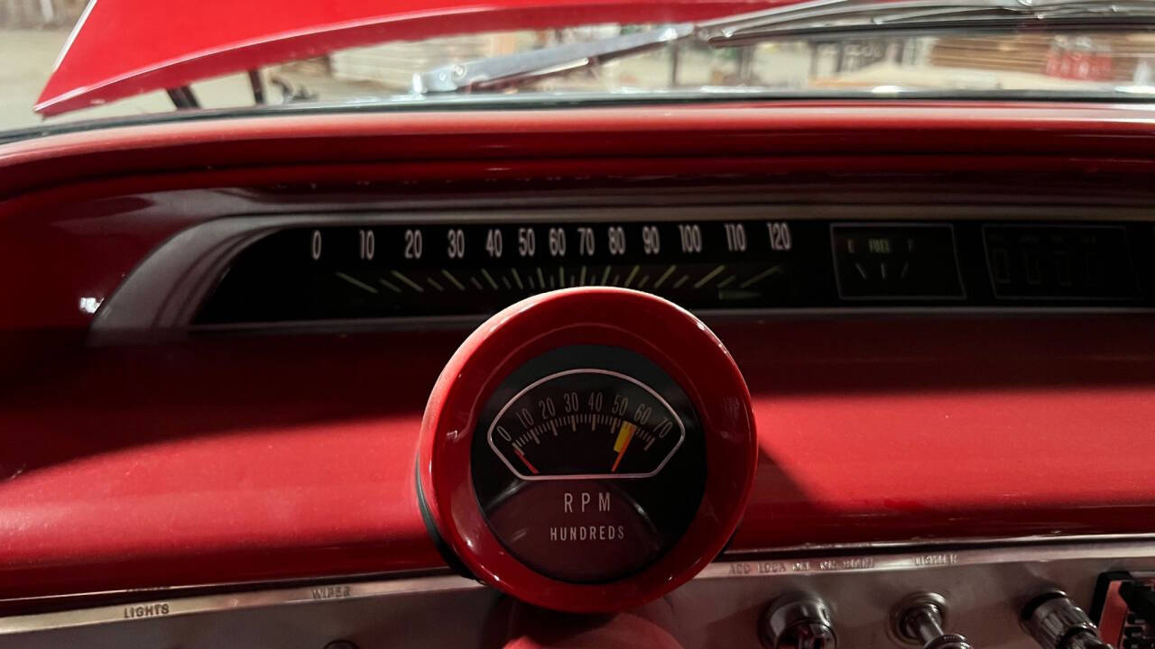 1964 Chevrolet Impala 36