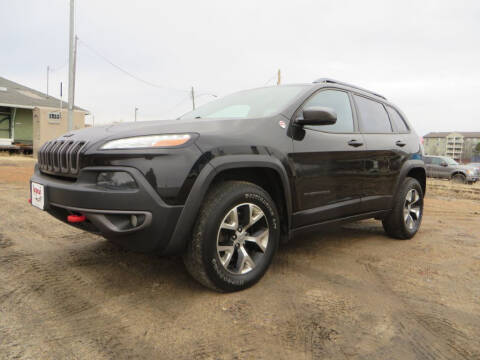 2015 Jeep Cherokee for sale at The Car Lot in New Prague MN