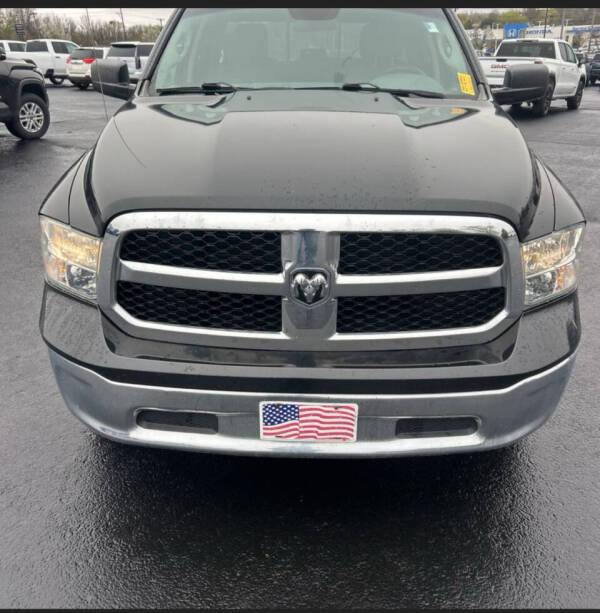 2017 RAM 1500 SLT