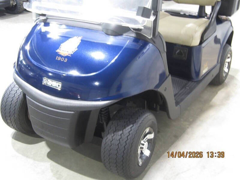 2020 E-Z-GO RXV