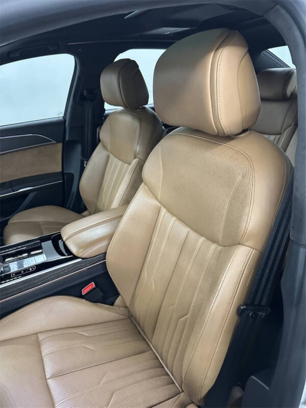 2021 Audi A8 L quattro 60 TFSI