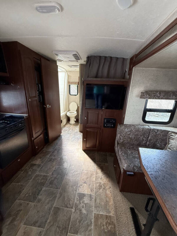 2016 Forest River 2504S