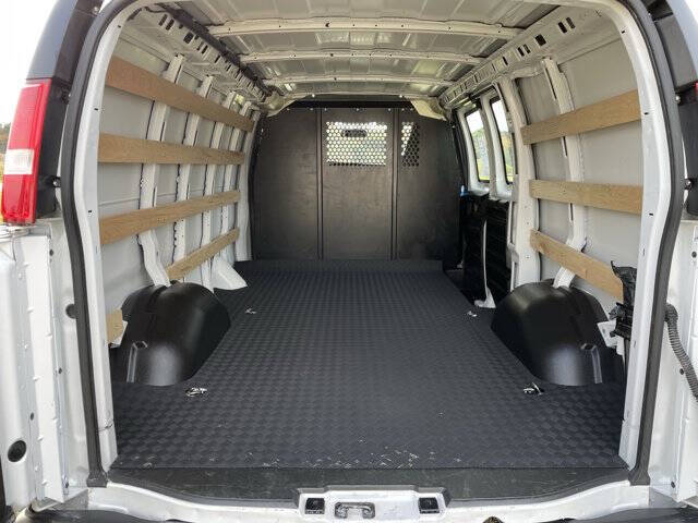 2024 GMC Savana 2500