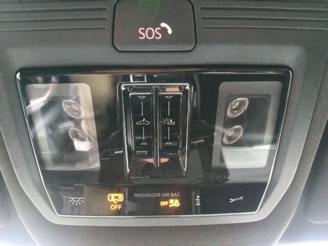 2024 Volkswagen Atlas Cross Sport SEL Premium R-Line 4Motion