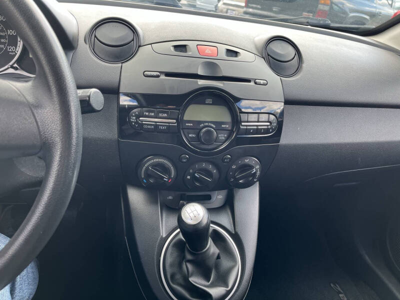 2012 Mazda MAZDA2 Sport