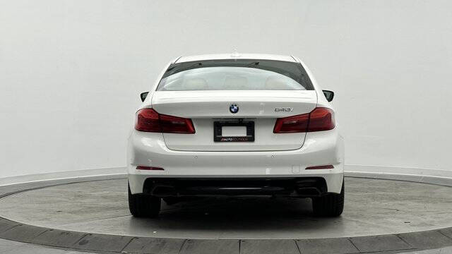 2019 BMW 5 Series 540i