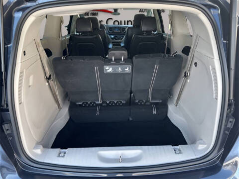 2020 Chrysler Pacifica Touring L