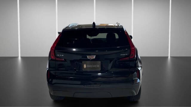 2024 Cadillac XT4 Luxury
