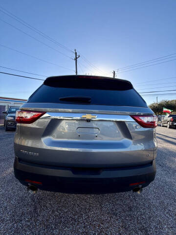 2021 Chevrolet Traverse LT Leather