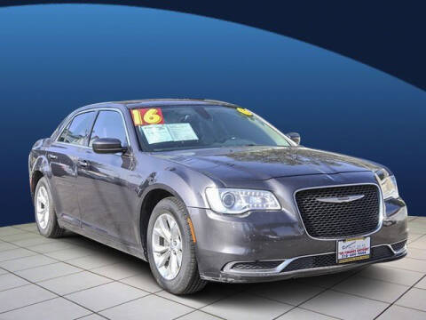 2016 Chrysler 300 Limited