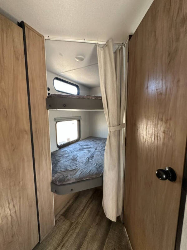 2024 Forest River Wolf Den 262DBH **SALE PENDING