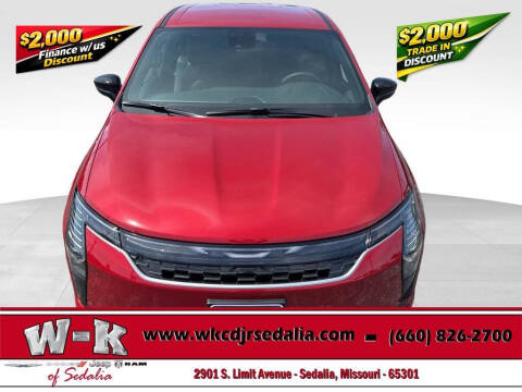 2027 Chrysler Pacifica Select
