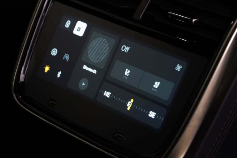 2022 Rivian R1S Launch Edition