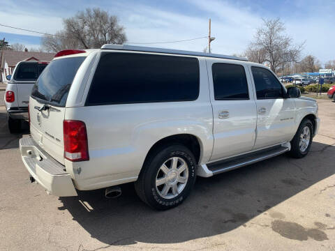 2004 Cadillac Escalade ESV
