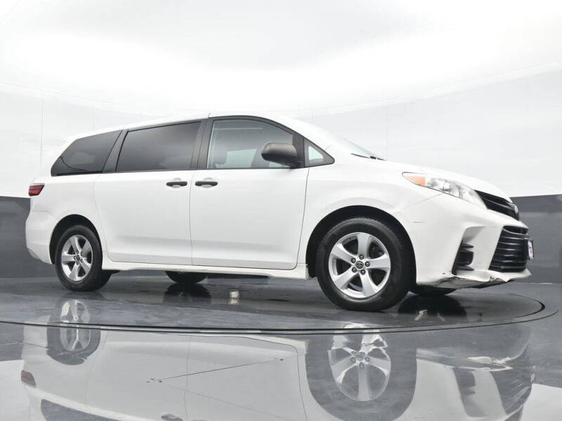 2020 Toyota Sienna L 7-Passenger