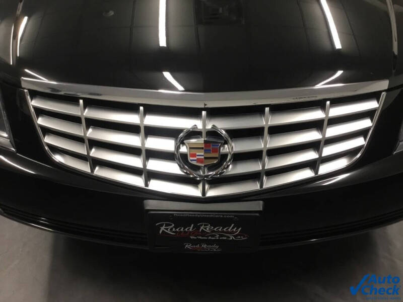 2011 Cadillac DTS Pro Coachbuilder Limo